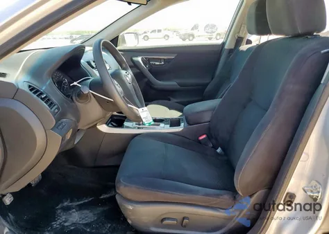 2014 Nissan Altima 2.5 from USA, damaged, VIN 1N4AL3AP8EC136705